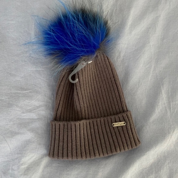 Bari Lynn Hat - Picture 2 of 2